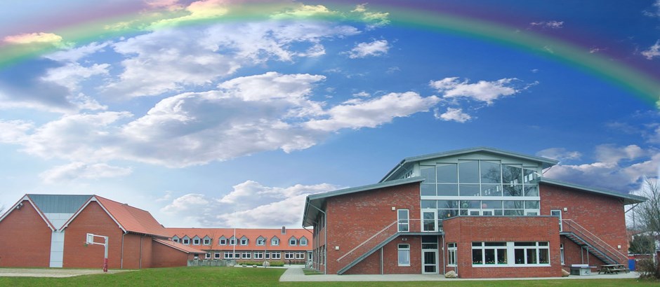 Schule1 Mit Regenbogen